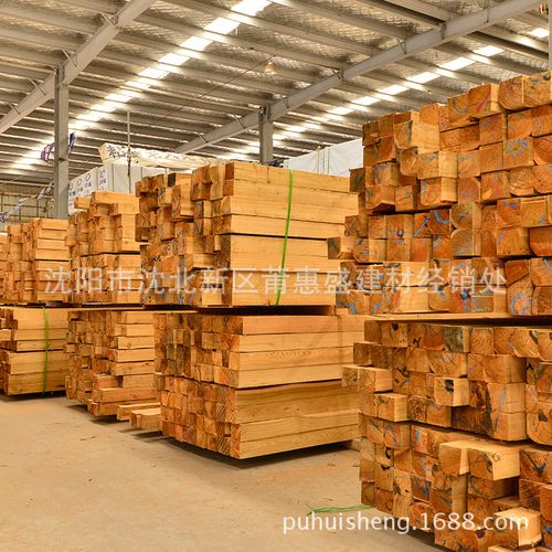 厂家批发木材建筑工地木方方木龙骨碳化木木板材加工定做